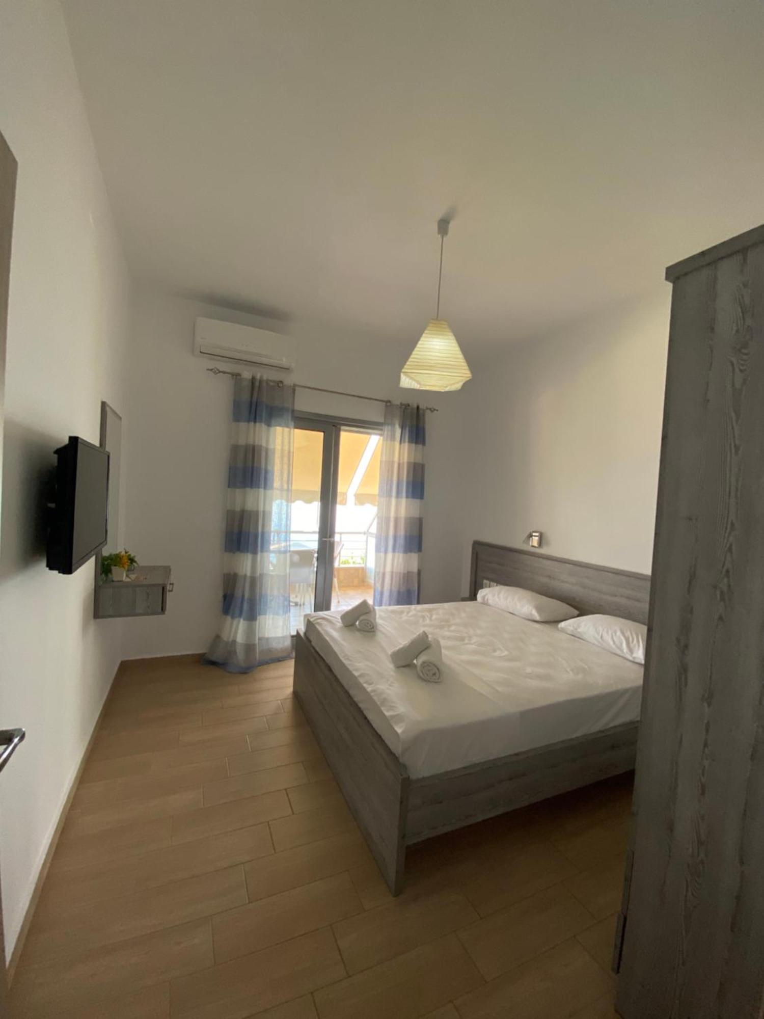 Blue Sea Apartments Qeparo Exterior foto